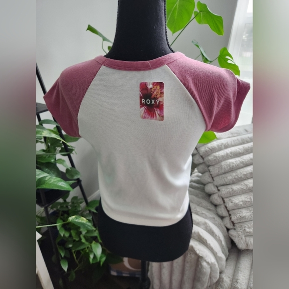 Roxy Beach Theme Surfer Baby Tee Juniors Size Large - Picture 4 of 7